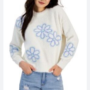NWT Hooked Up Floral Sweater Size Small